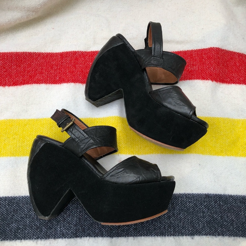 Gee WaWa Platform Sandals
